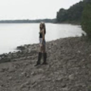 Meet your Posher, Brittney